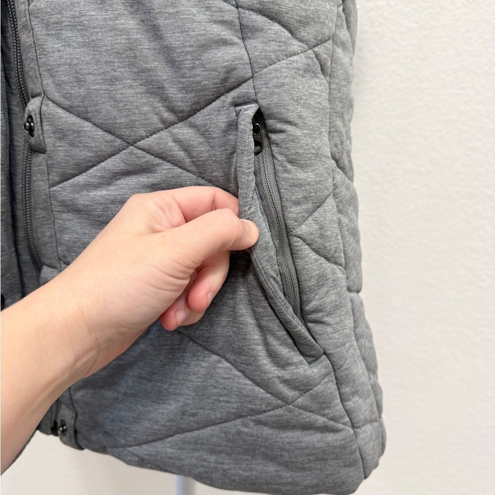 Athleta Icecap Gray Quilted Vest - Picture 5 of 6